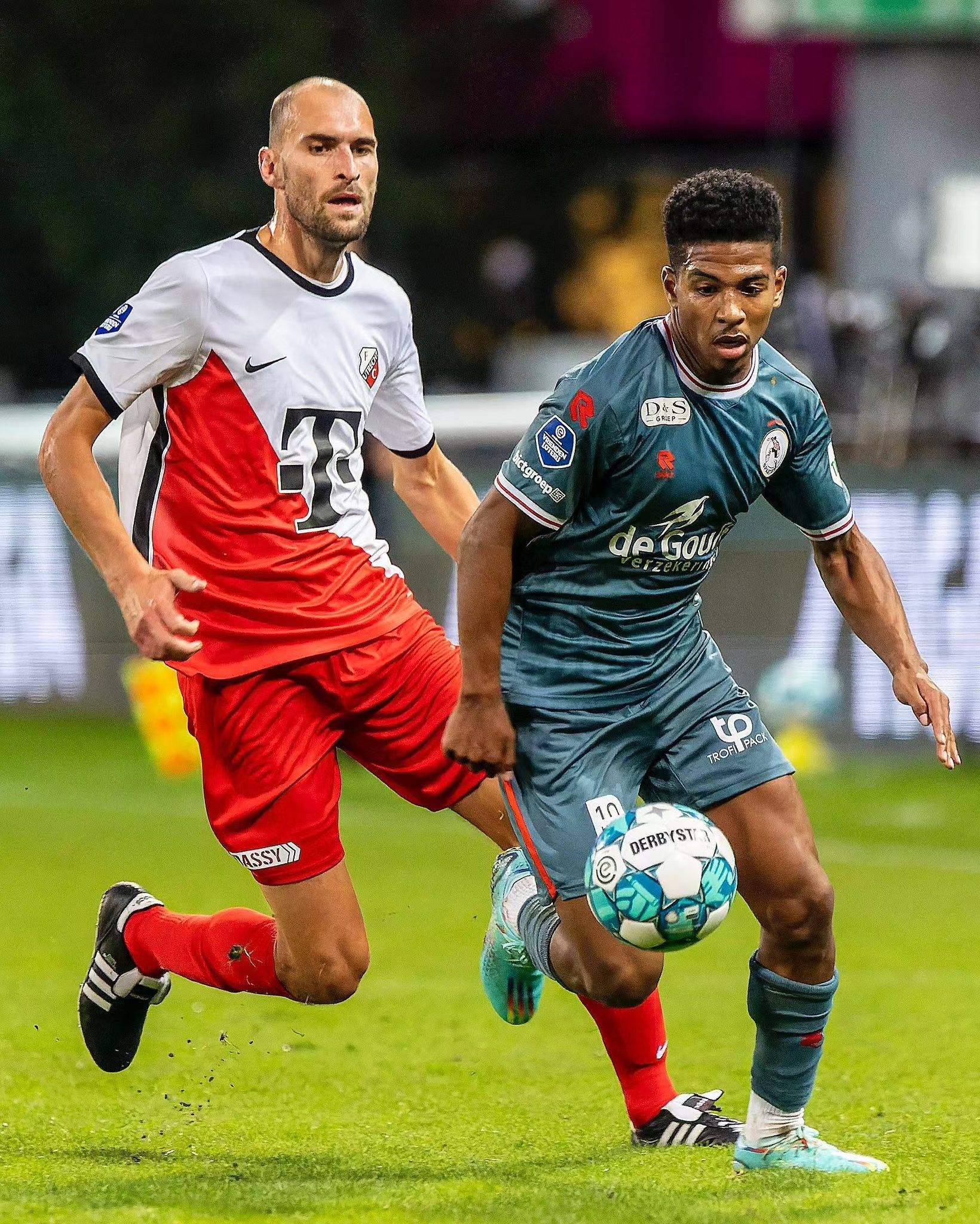 少的进球中 少的进球中