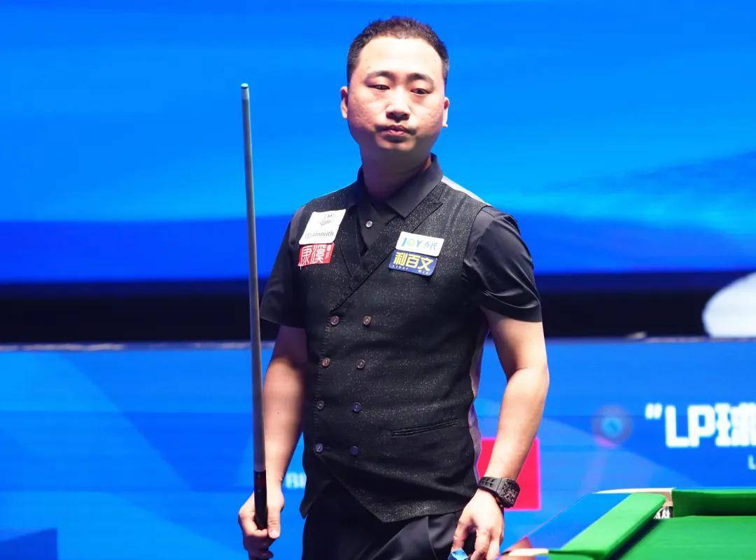 终于在这一 终于在这一